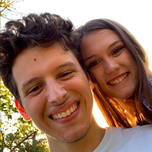 Meet your Posher, Dom